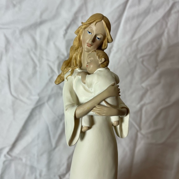 Mother And Child Unconditional Love Porcelain Statue By Daniel Steiger - Picture 5 of 9